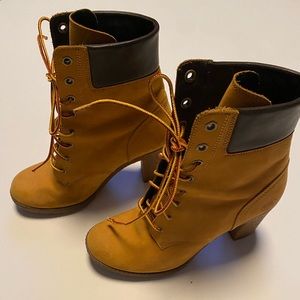 Timberland Heel Lace up Boots